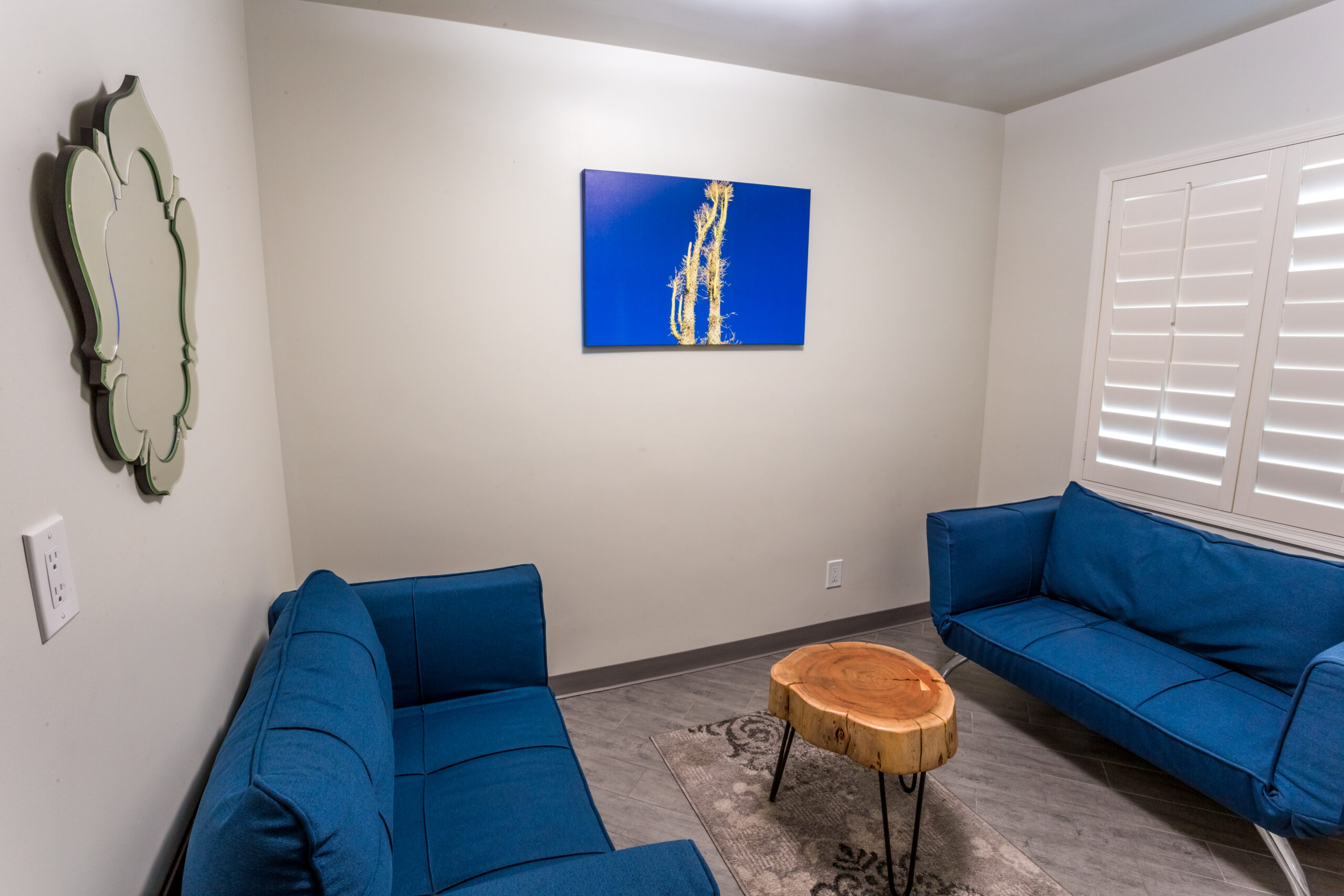 Deluxe Two Queen Suite Sofa Beds